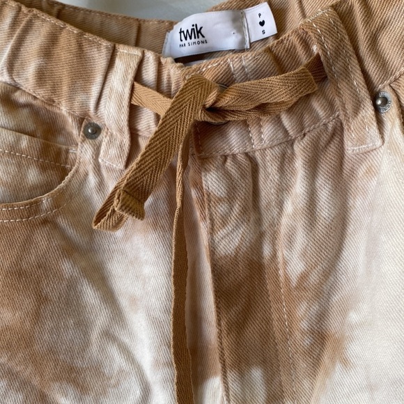 NWT Twik par Simons neural organic cotton tie dye high rise denim jean shorts - Picture 7 of 8